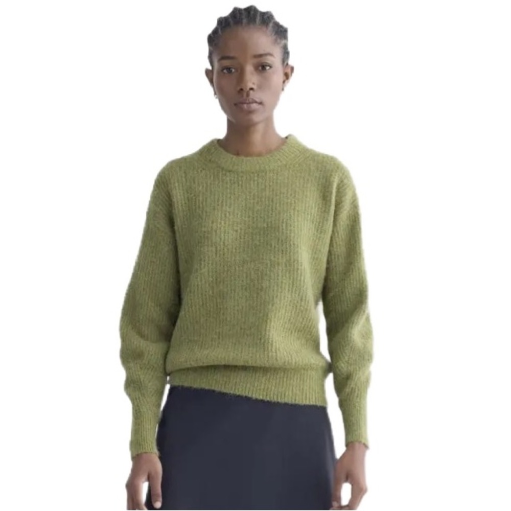 Everlane Women's Moss Green Crew Neck Sweater Size S
